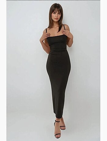 Vestido largo ajustado con cuello cuadrado hiccup