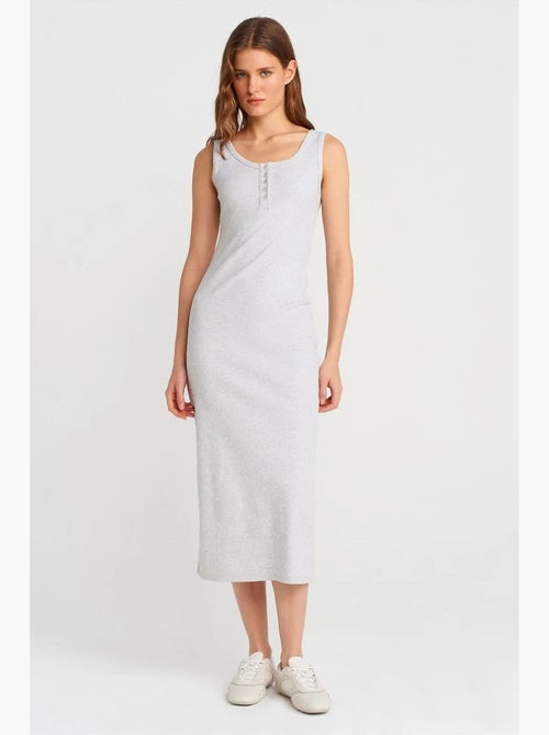 Vestido largo canalé ajustado con botones dilvin - Kiabi
