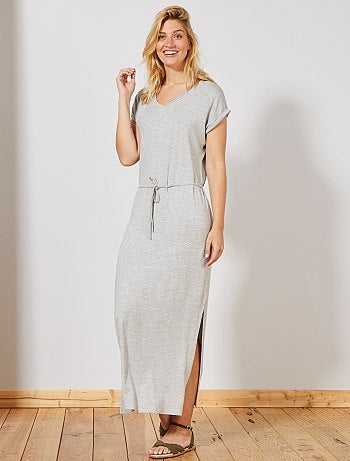 Vestido largo con abertura - Kiabi