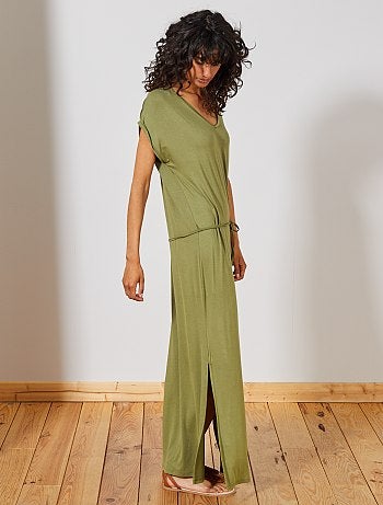 Vestido largo con abertura - Kiabi
