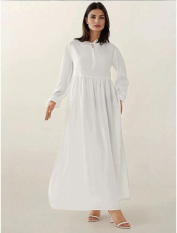 Vestido largo con corte en a y cuello redondo hiccup