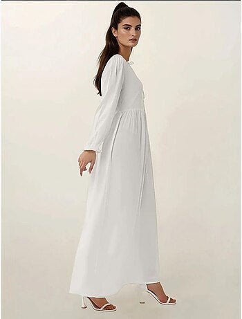 Vestido largo con corte en a y cuello redondo hiccup