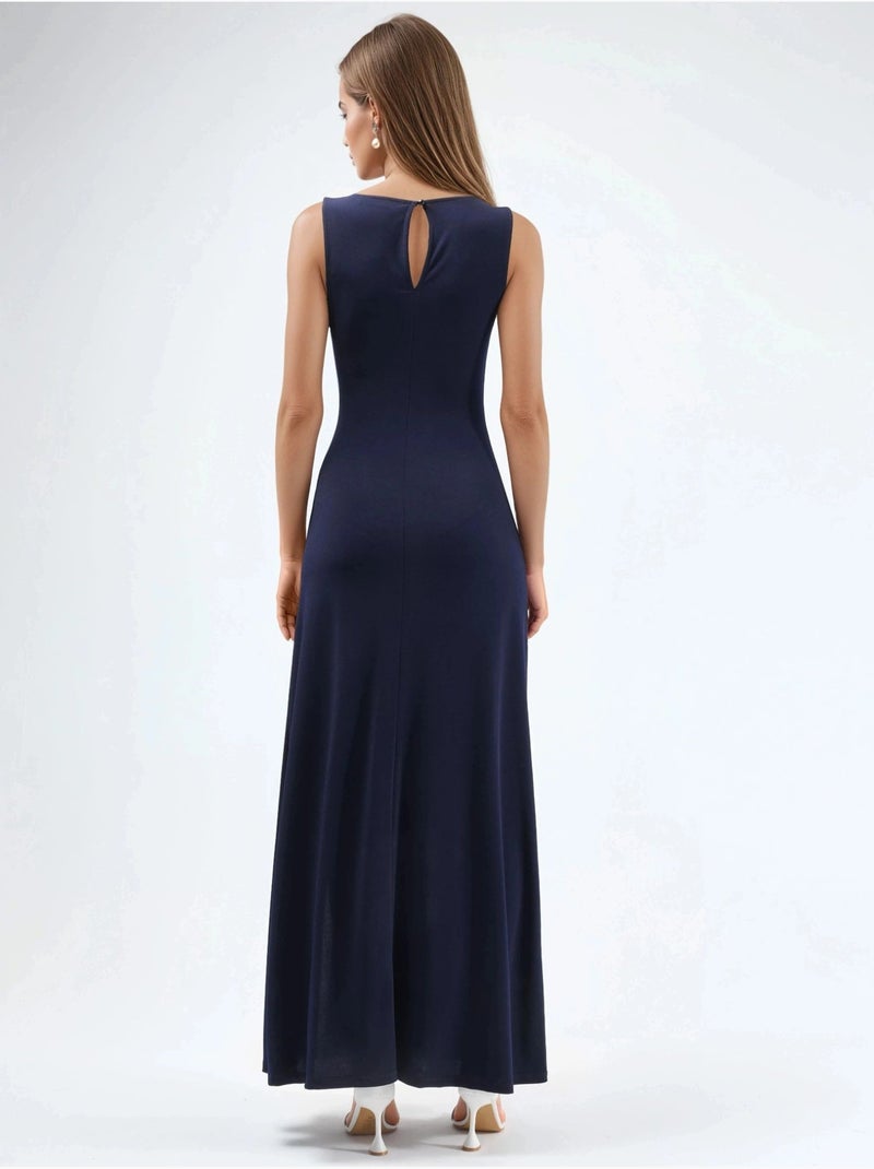 Vestido largo con cuello barco Azul marino - Kiabi