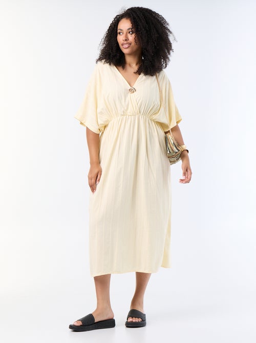Vestido largo con cuello cruzado y joya de fantasía - Kiabi