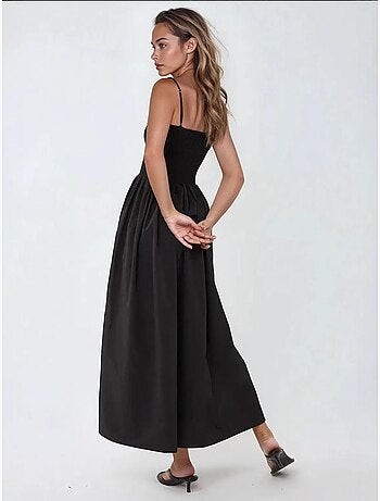 Vestido largo con cuello cuadrado y forma de a hiccup
