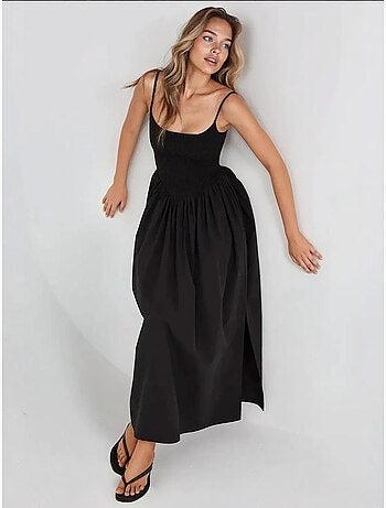 Vestido largo con cuello cuadrado y forma de a hiccup
