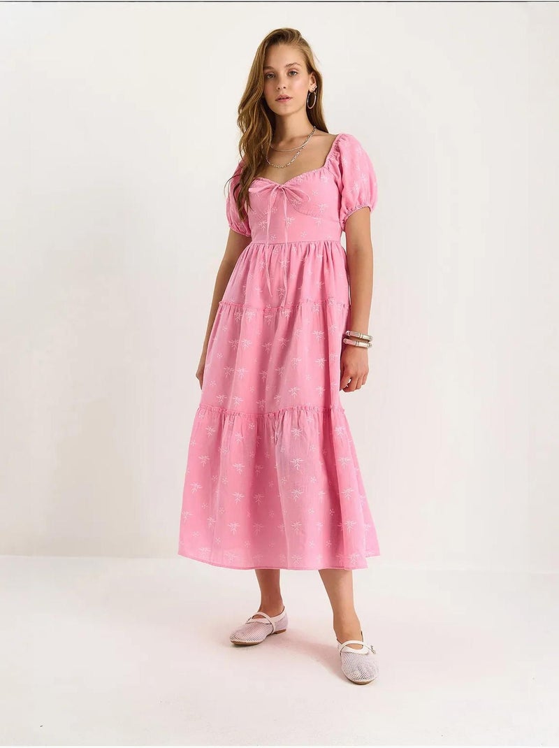 Vestido largo con cuello de corazón bordado lucci Rosa fluo/Solinotes - Kiabi