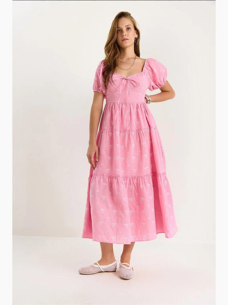 Vestido largo con cuello de corazón bordado lucci Rosa fluo/Solinotes - Kiabi