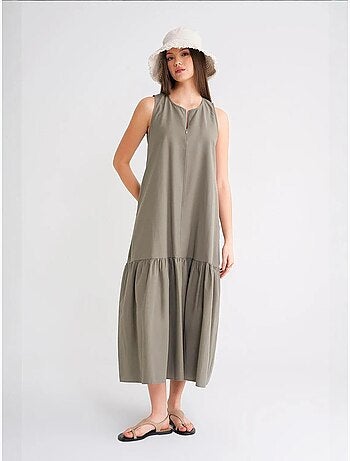 Vestido largo con cuello de tippet y detalle de volante mixray
