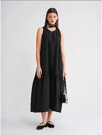 Vestido largo con cuello de tippet y detalle de volante mixray
