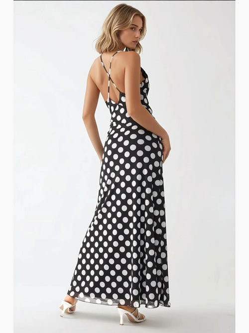 Vestido largo con cuello en v texturizado hiccup - Kiabi