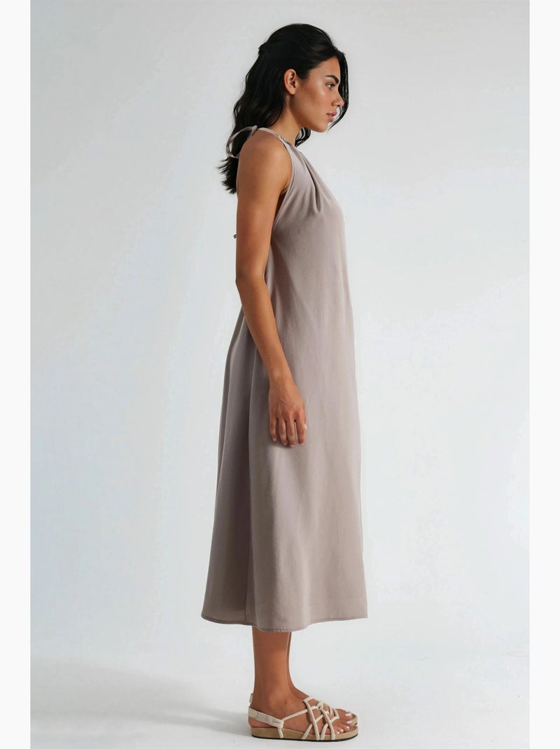Vestido largo con detalle drapeado busem Marrón avellana - Kiabi