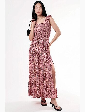 Vestido largo con estampado paisley y cuello cuadrado busem