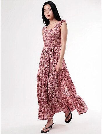 Vestido largo con estampado paisley y cuello cuadrado busem