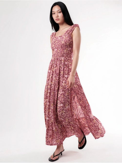 Vestido largo con estampado paisley y cuello cuadrado busem - Kiabi