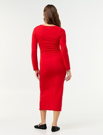 Vestido largo con joya en la cintura