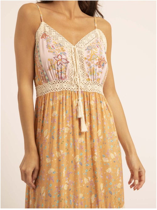 Vestido largo con motivos IMALIKA - Kiabi
