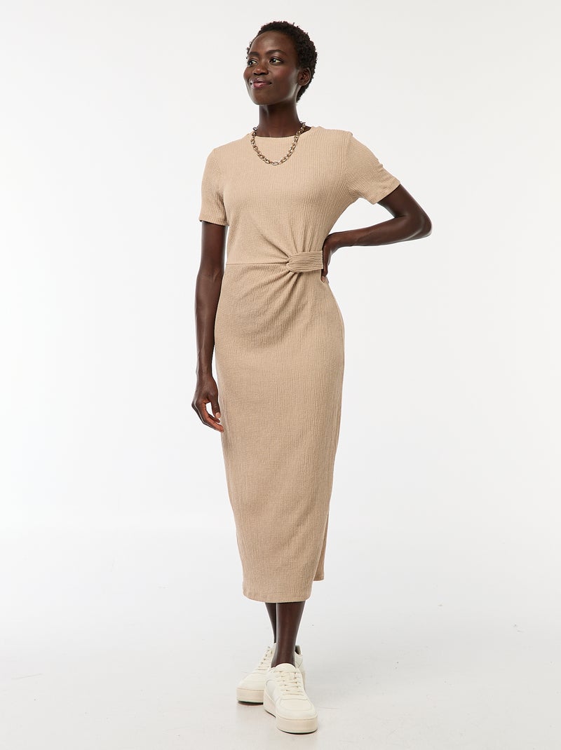 Vestido largo con nudo en la cintura Marron - Kiabi