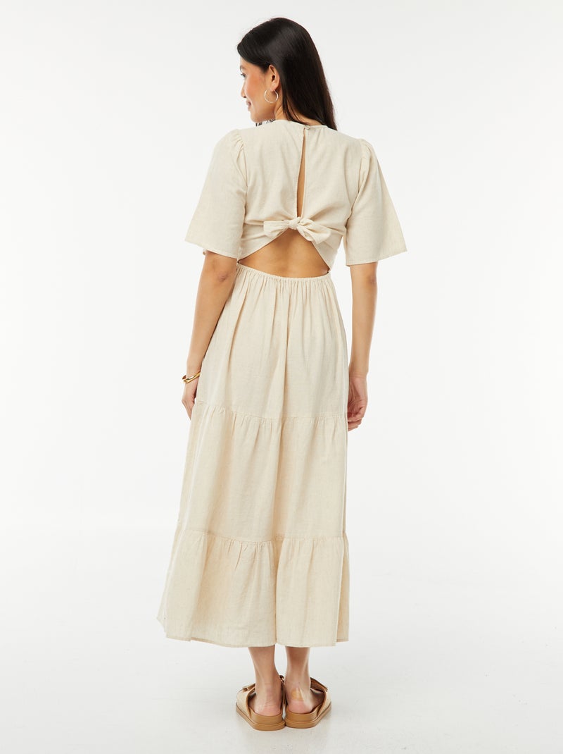 Vestido largo con volante en el bajo y espalda descubierta BEIGE - Kiabi