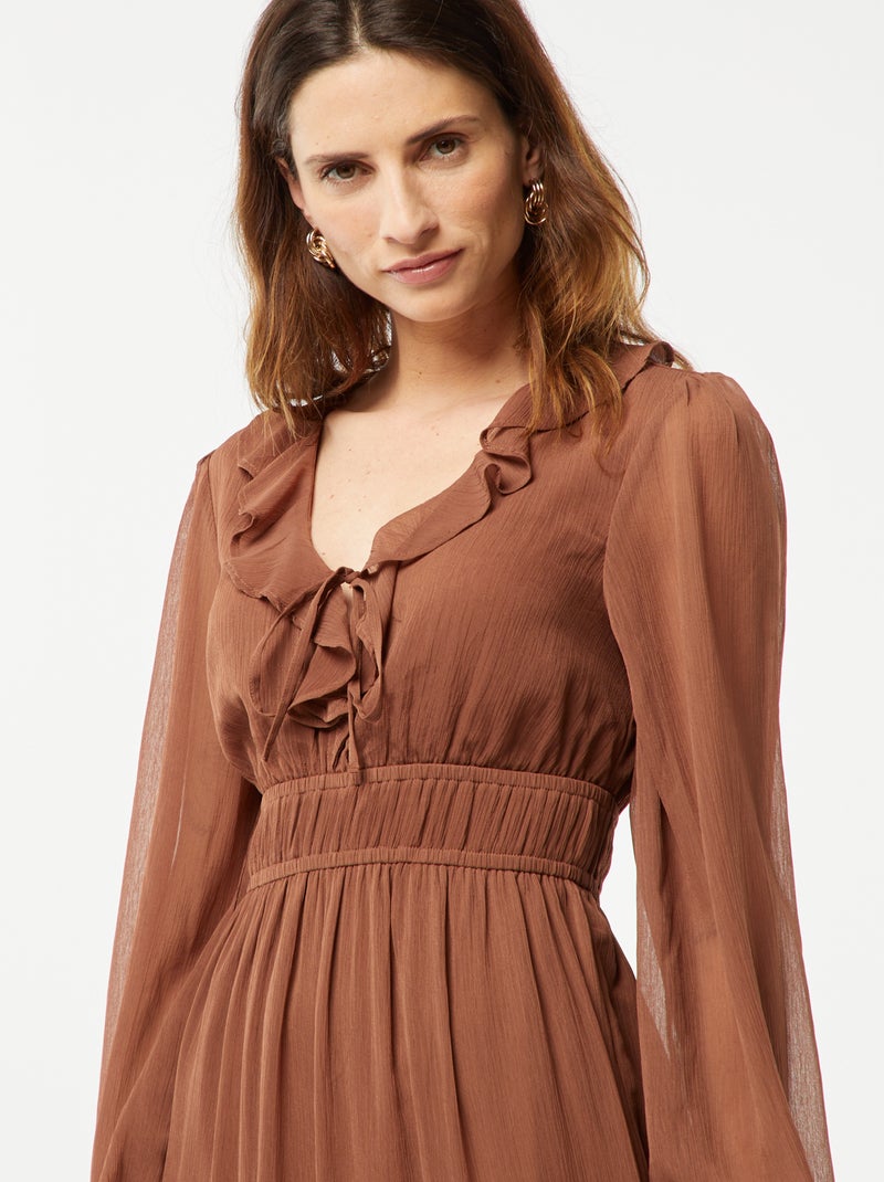 Vestido largo con volantes MARRON - Kiabi