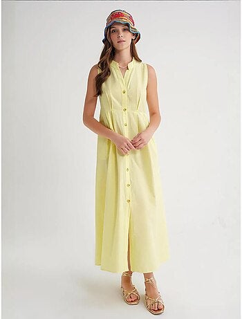 Vestido largo con volantes y cuello de tippet abotonado de mixray