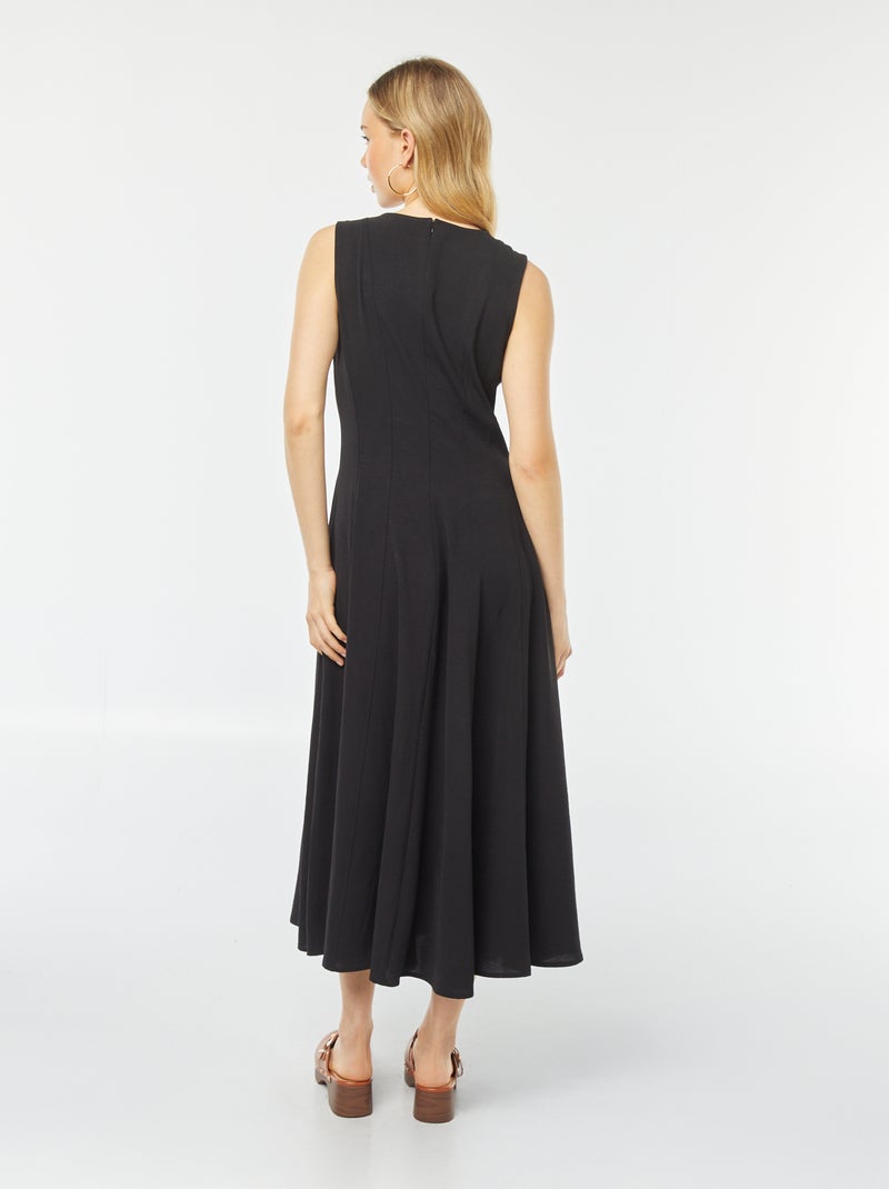 Vestido largo corte skater sin mangas negro - Kiabi
