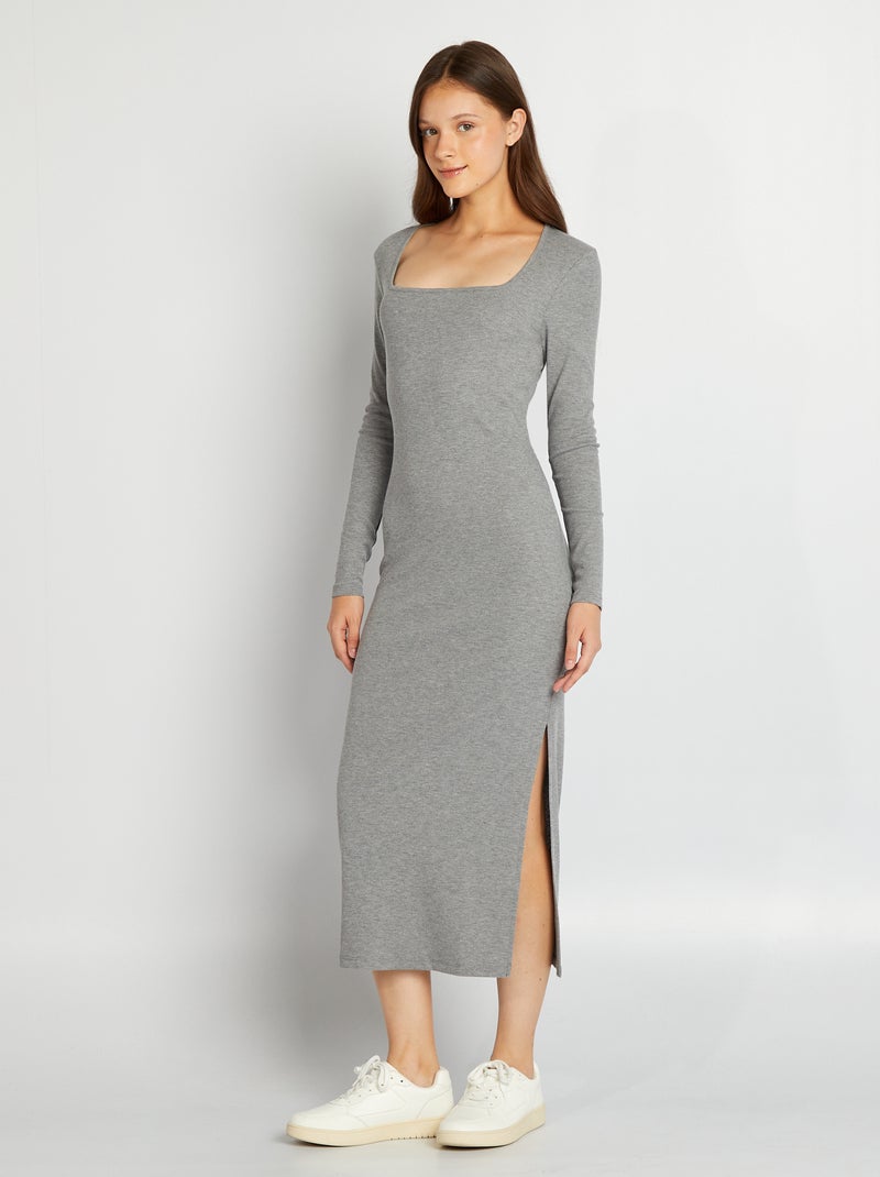Vestido largo de canalé con cuello cuadrado GRIS - Kiabi