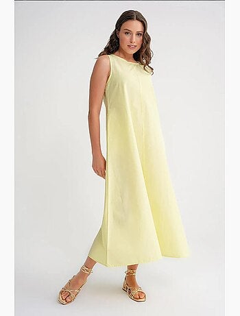 Vestido largo de corte relajado con cierre de botones y bolsillos mixray