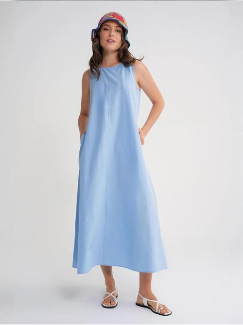 Vestido largo de corte relajado con cierre de botones y bolsillos mixray - Kiabi Vestido largo de corte relajado con cierre de botones y bolsillos mixray - Kiabi