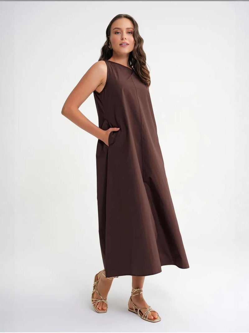 Vestido largo de corte relajado con cierre de botones y bolsillos mixray Marrón chocolate - Kiabi