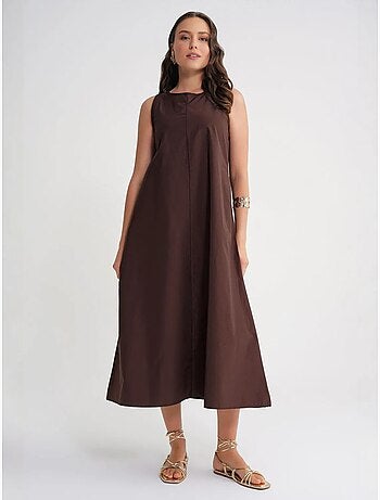 Vestido largo de corte relajado con cierre de botones y bolsillos mixray