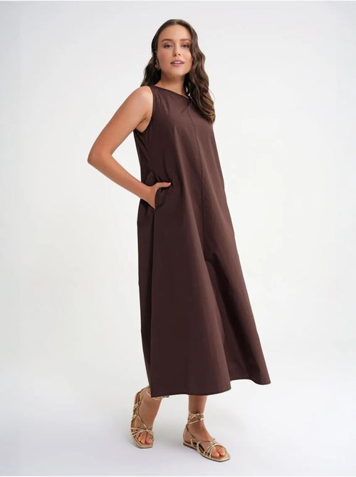 Vestido largo de corte relajado con cierre de botones y bolsillos mixray - Kiabi Vestido largo de corte relajado con cierre de botones y bolsillos mixray - Kiabi