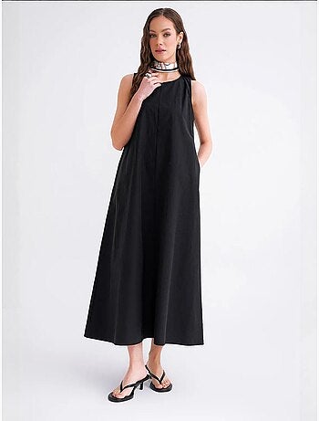 Vestido largo de corte relajado con cierre de botones y bolsillos mixray