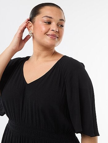 Vestido largo de manga corta en tejido crepé