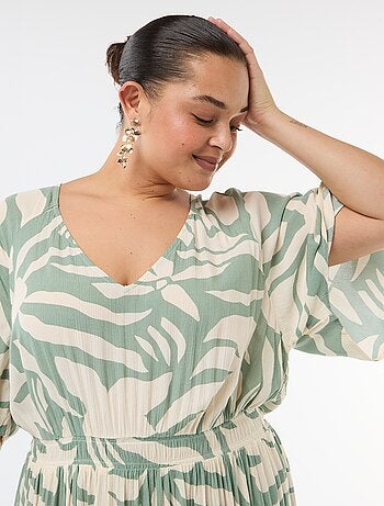 Vestido largo de manga corta en tejido crepé