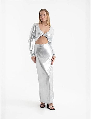 Vestido largo de manga larga con escote en V metalizado y aberturas