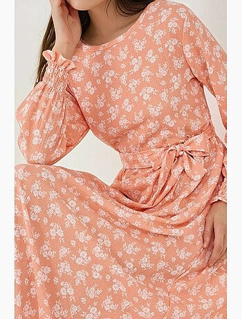 Vestido largo de manga larga con estampado floral y cinturón hiccup