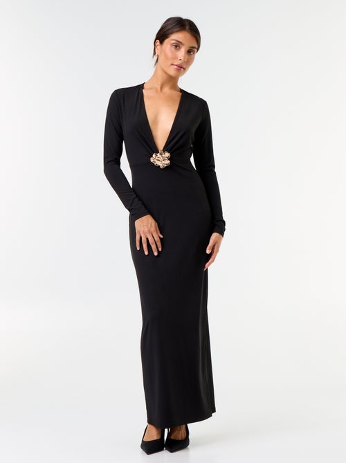 Vestido largo de manga larga con joya de fantasía - Kiabi