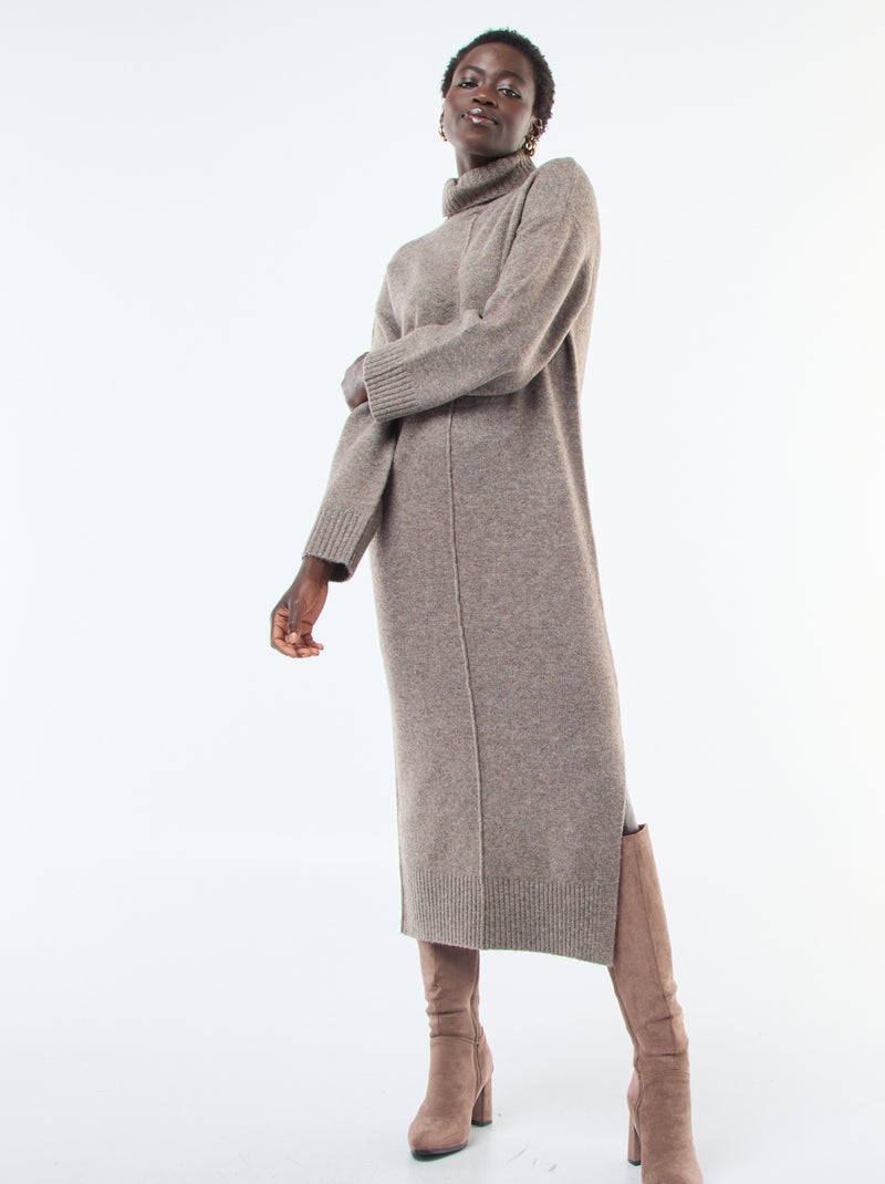 Vestido largo de punto con cuello alto Marron - Kiabi