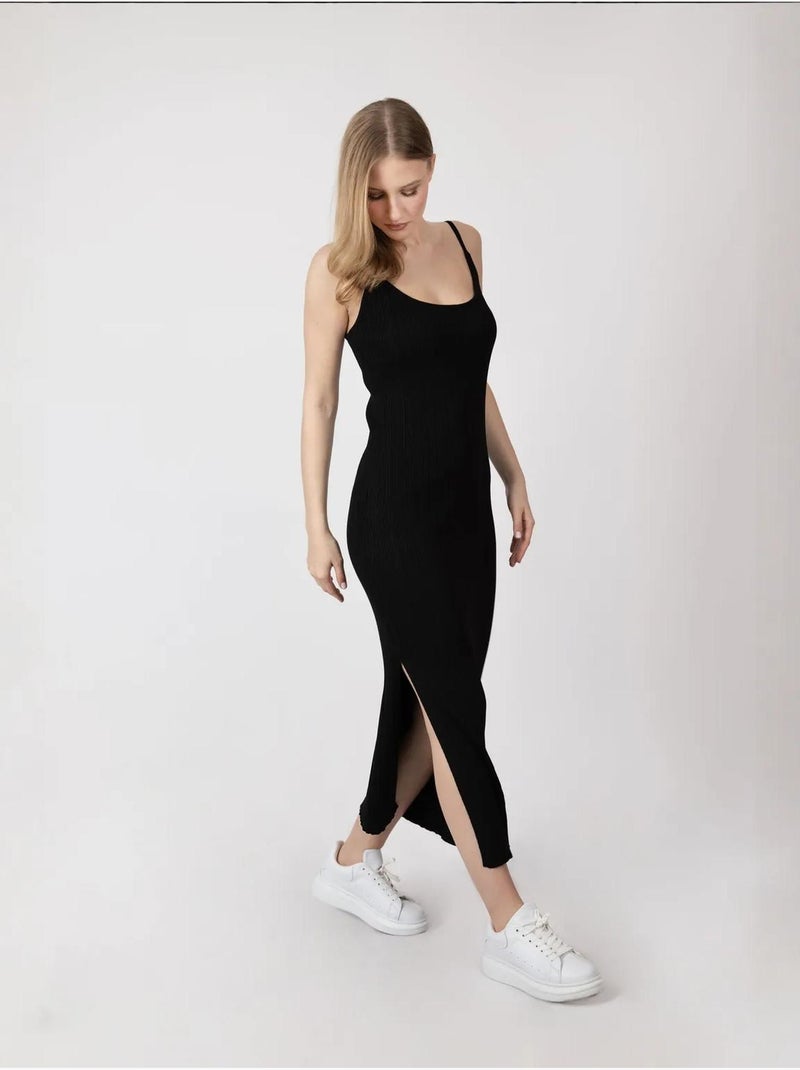Vestido largo de punto con escote redondo y tirantes hiccup Negro - Kiabi