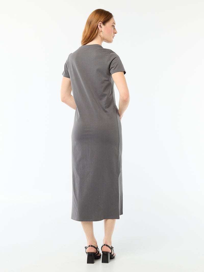 Vestido largo de punto manga corta Gris - Kiabi