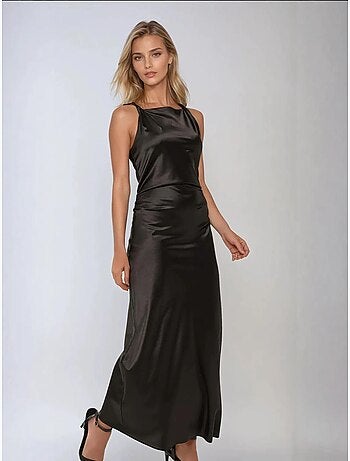 Vestido largo de satén