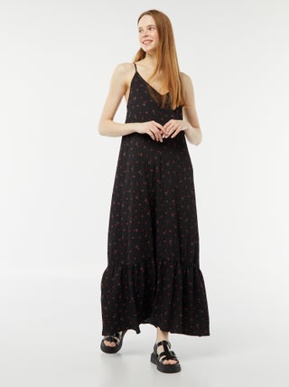 Vestido largo de tirantes finos con tejido gofrado