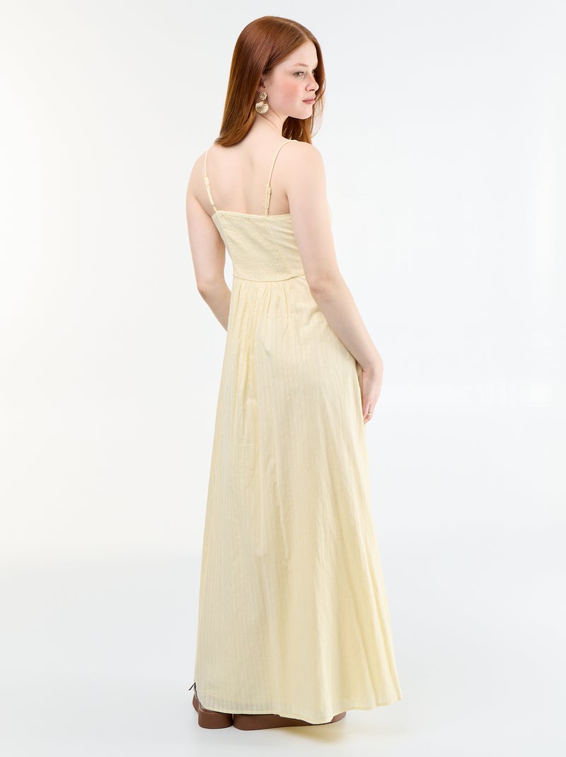 Vestido largo de tirantes finos y bordados Amarillo - Kiabi