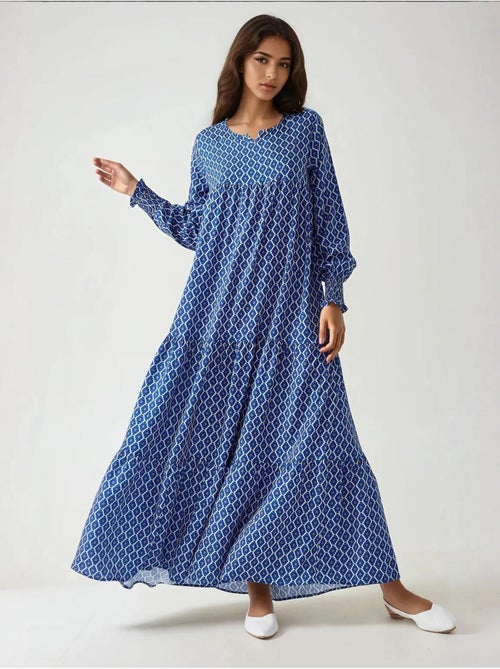 Vestido largo de viscosa con cuello redondo estampado hiccup - Kiabi Vestido largo de viscosa con cuello redondo estampado hiccup - Kiabi