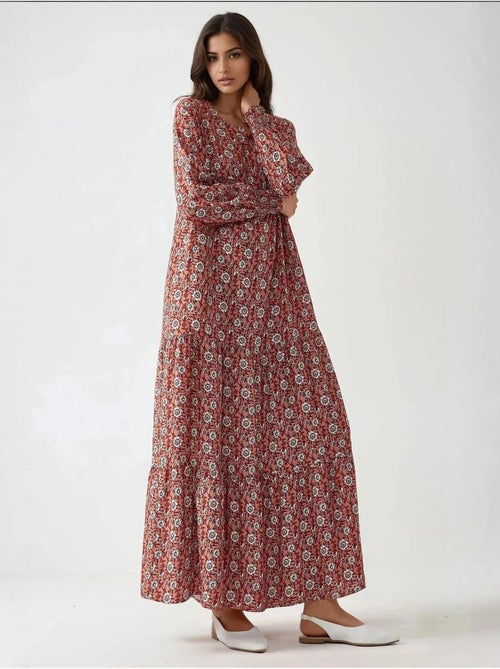 Vestido largo de viscosa con cuello redondo estampado hiccup - Kiabi Vestido largo de viscosa con cuello redondo estampado hiccup - Kiabi