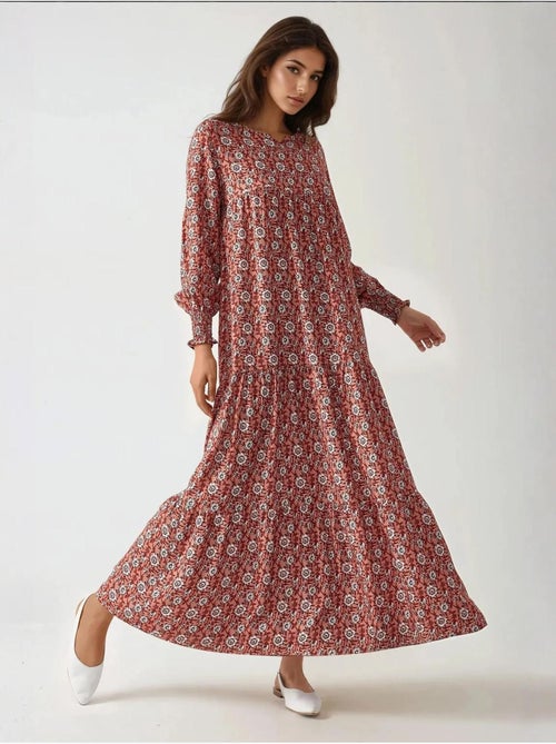 Vestido largo de viscosa con cuello redondo estampado hiccup - Kiabi Vestido largo de viscosa con cuello redondo estampado hiccup - Kiabi