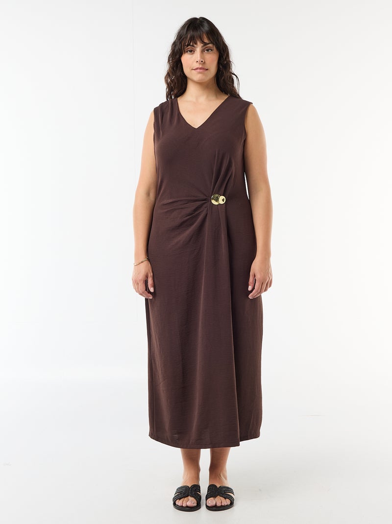Vestido largo drapeado con bisutería Marron - Kiabi