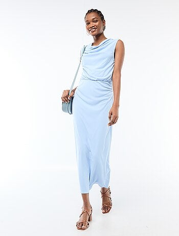 Vestido largo drapeado con cuello cowl