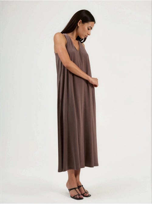 Vestido largo drapeado con cuello en v de busem - Kiabi Vestido largo drapeado con cuello en v de busem - Kiabi